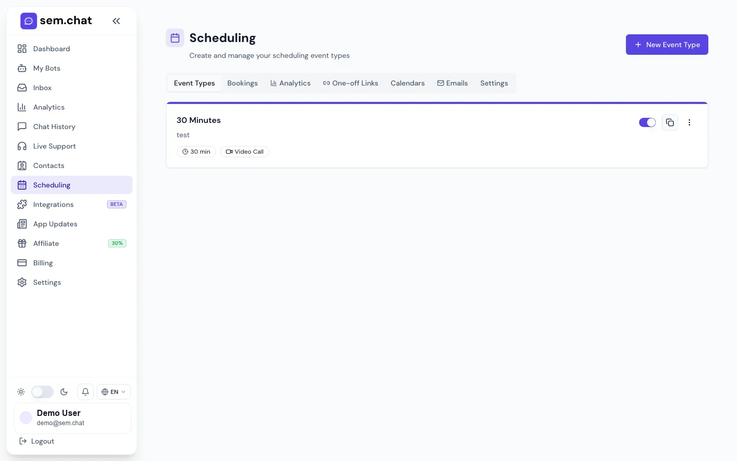 Tangkapan layar nyata dari ruang kerja demo sem.chat